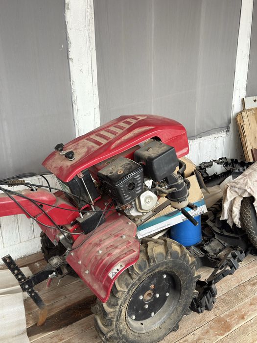 Motoblok Motokultivatr