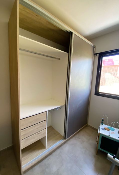 Мебели по поръчка