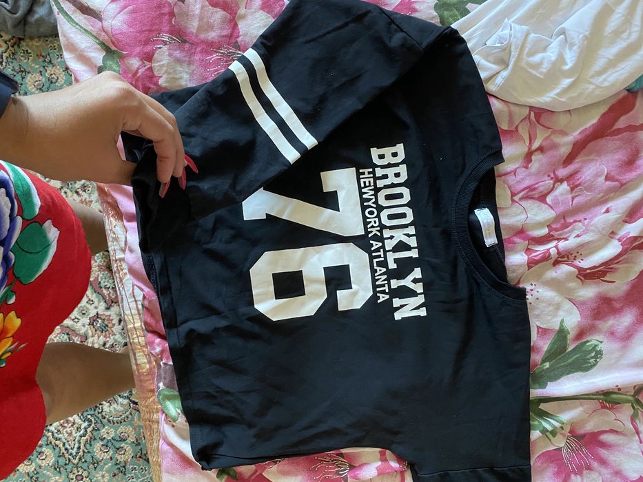 Свитшоты и топы брендовые