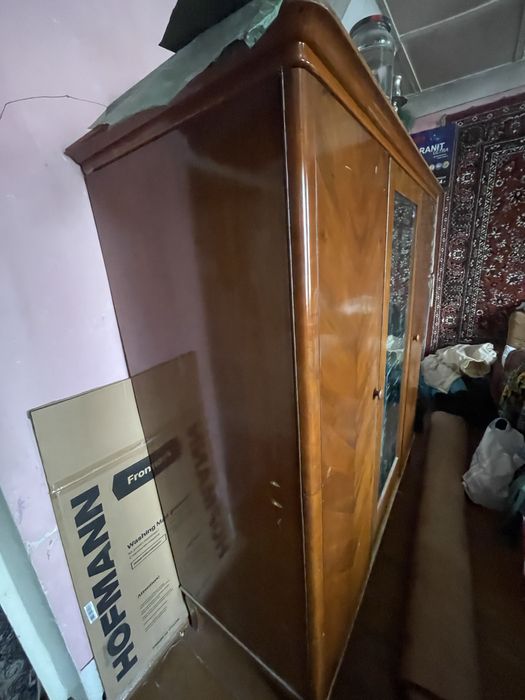 Шифоньер, Румынский