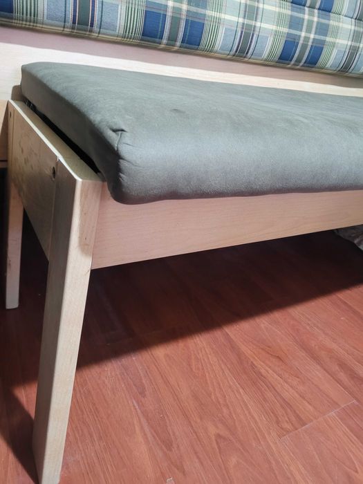 Vând colțar de bucătărie! Arată foarte