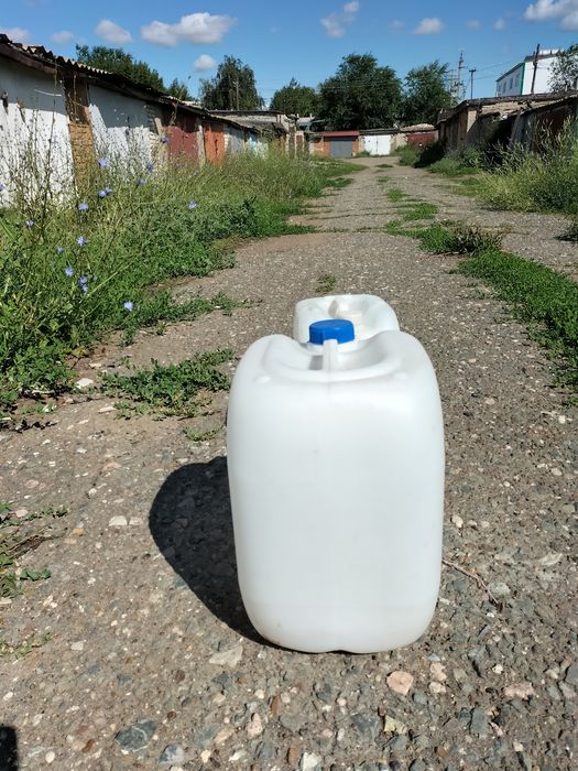 Продам коныстры. 20-30л