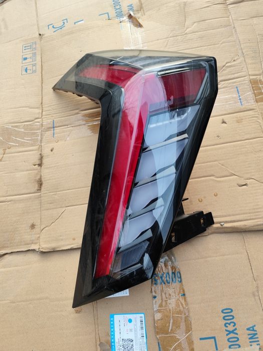 Фонарь Geely Atlas 25 год