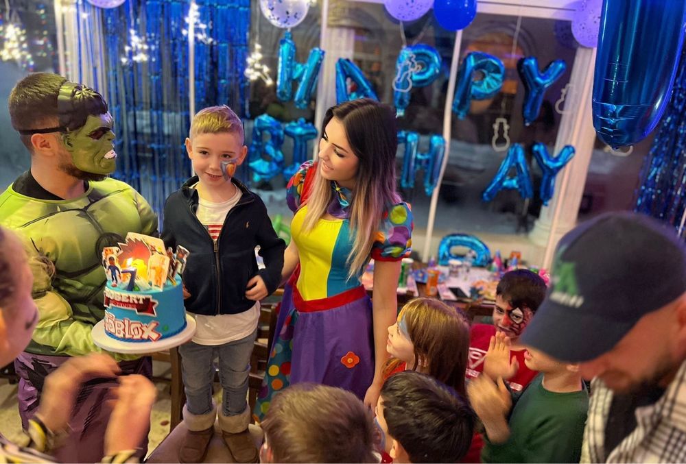 Animatori de copii , ursitoare botez , decorațiuni baloane