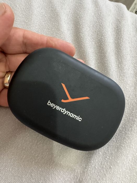 Casti bluetooth Beyerdynamyc verio 200