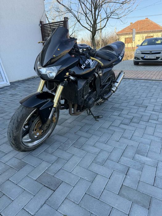 Kawasaki z1000..