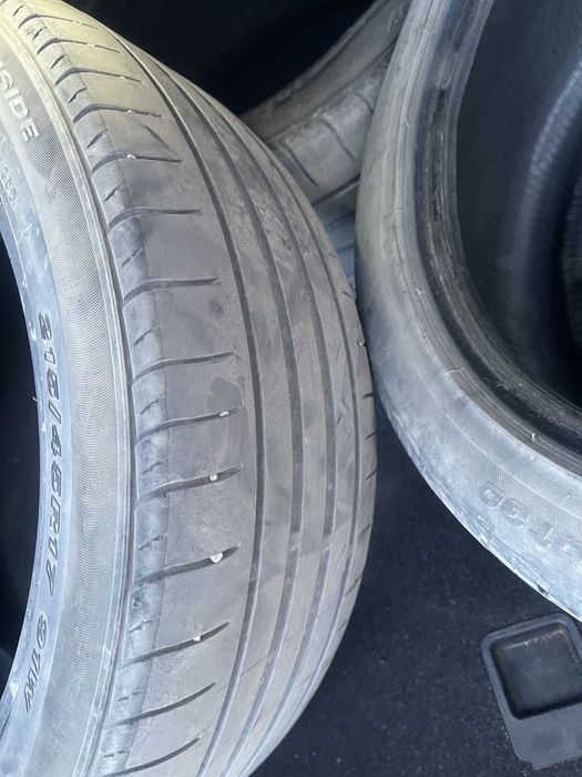 Шины 215/45 17ые летние