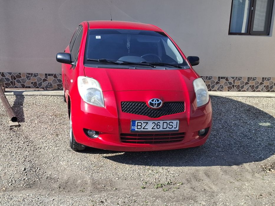 TOYOTA Yaris 2010 — imagine 4