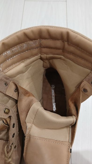 Берцы новые бежевые