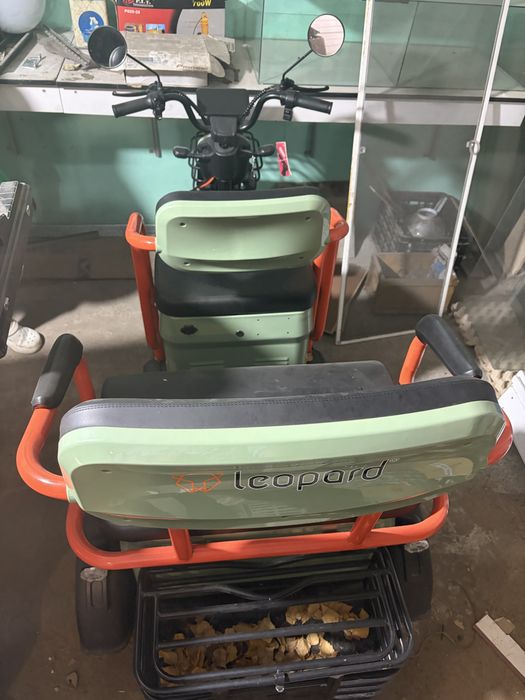 Продам трицикл новый почти