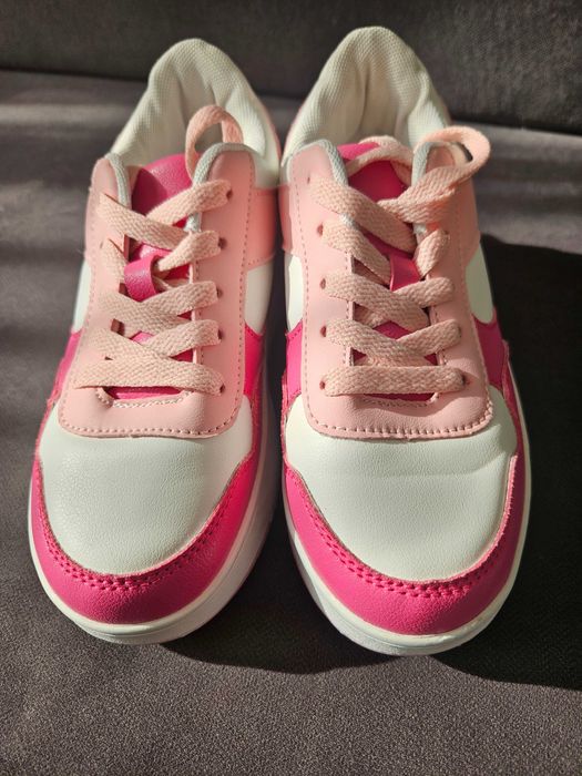 Използвани детски маратонки