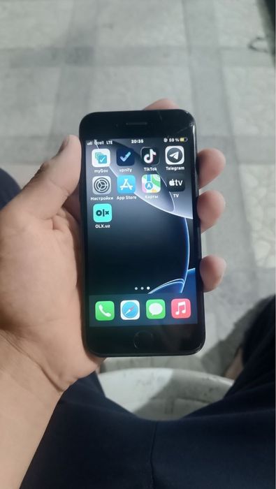 iPhone 7 32 gb ideal