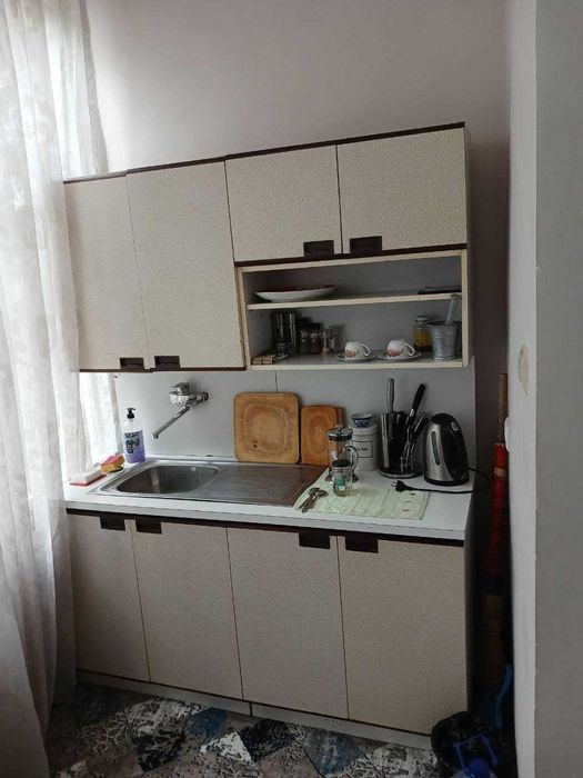 Сдаётся в аренду 3-х комнатная квартира, 2-й этаж, в центре, ул Навоий
