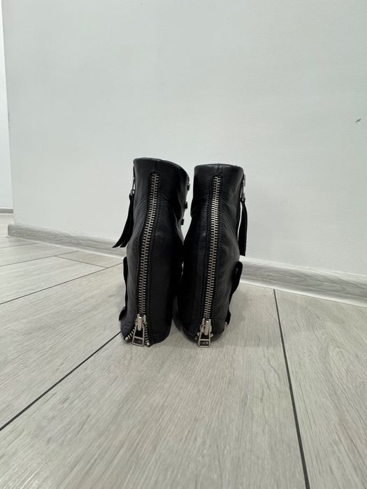 Дизайнерски обувки CONSTANTINE