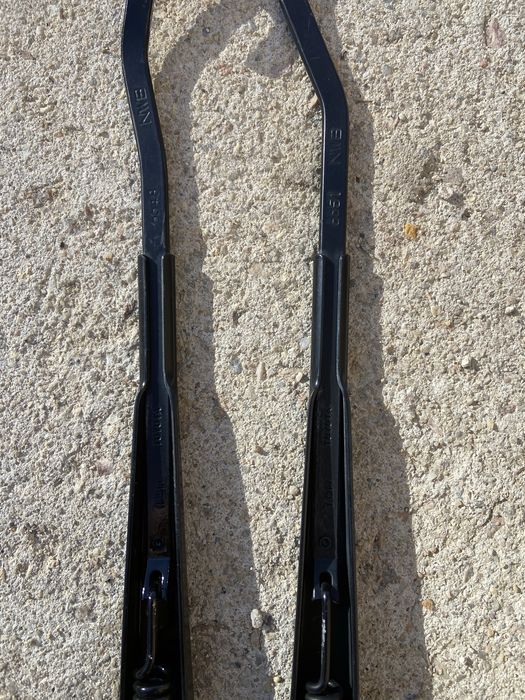 Поводки дворников