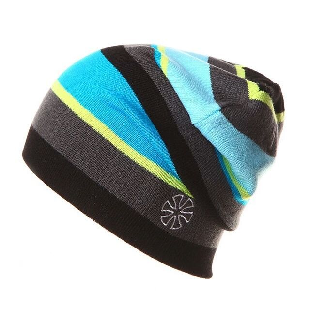 Set 2 Caciuli iarna ski, snowboard model nou !
