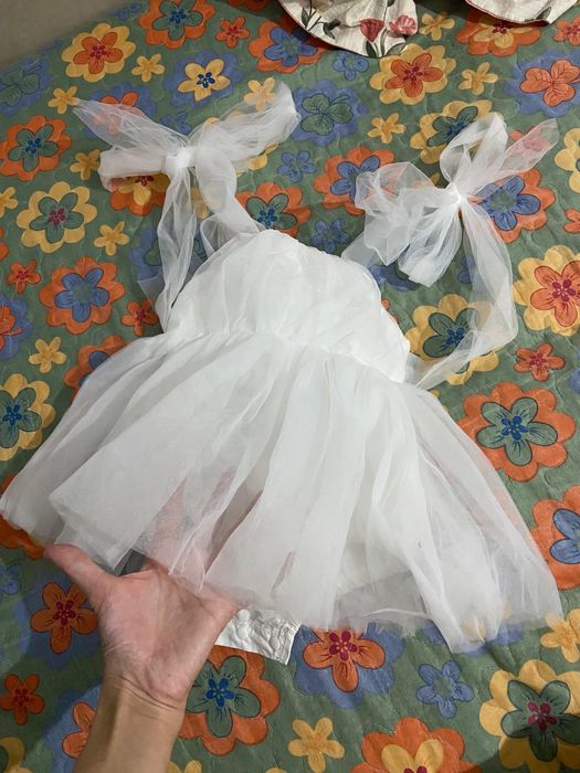 Продам новое детское платье