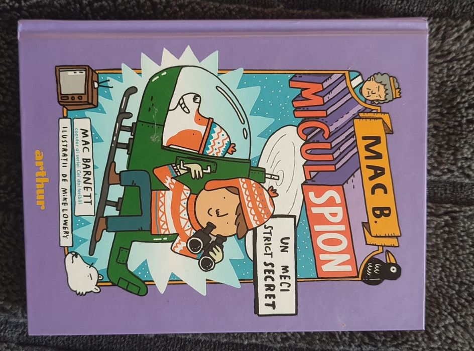 Cartea Mac B Micul spion.Un meci strict secret