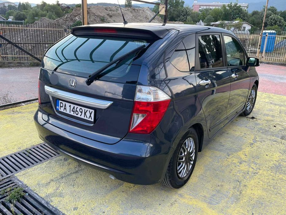 Honda FR-V 1.7 с газ