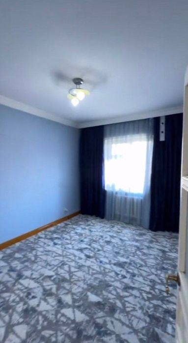 Продается квартира Юнусабад 14кв 4/3/5