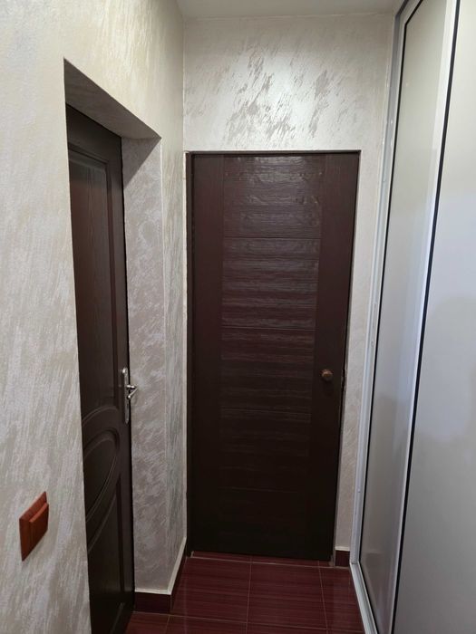 Продава се Двустаен апартамент в Казанлък - 70 кв.м за 729 €/кв.м - Снимка #3