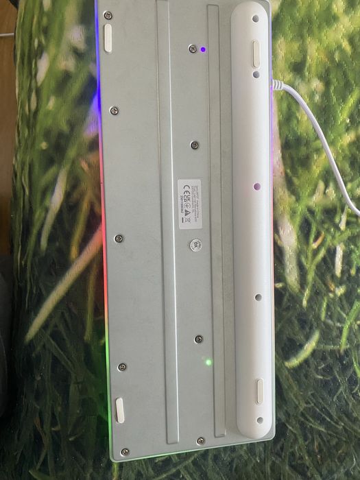 Vând tastatura gaming
