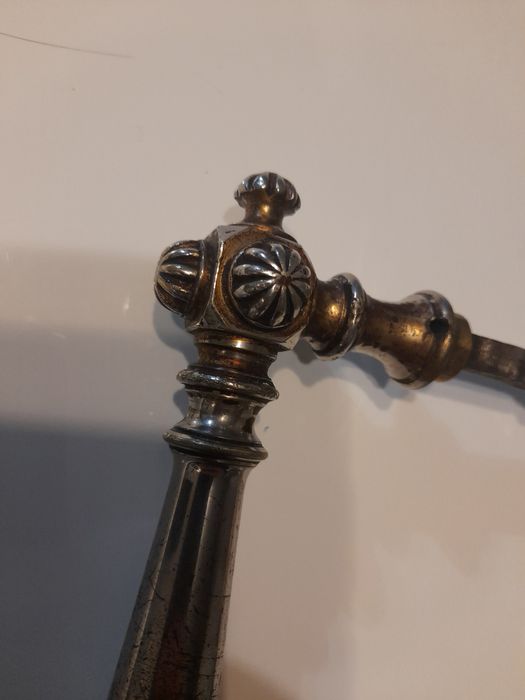 Антични дръжки за врата и табакера