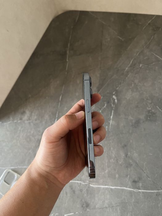 Айфон 13 про  срочно