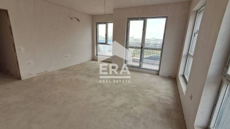 Продава се Тристаен апартамент в Варна, Цветен квартал - 91 кв.м за 869 €/кв.м - Снимка #4