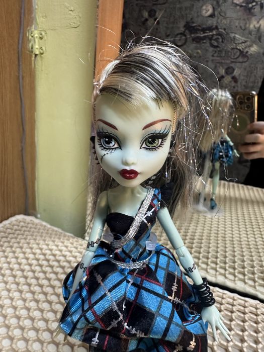 Продам куклу монстр хай!