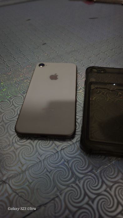 Iphone 8 72% идеал