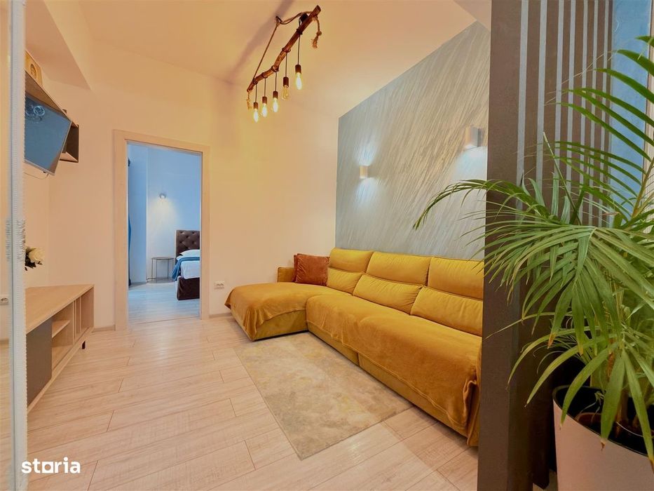 Apartament 3 camere tip penthouse Petru-Poni