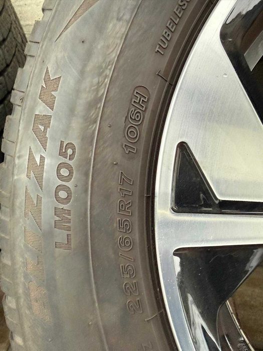 Jnte Nissan X-Trail,Nissan Qashqai,225.65.17- BRIDGESTONE