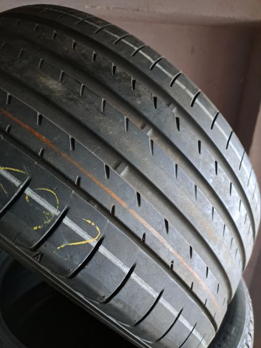 O anvelopa 265/30 R20 Yokohama