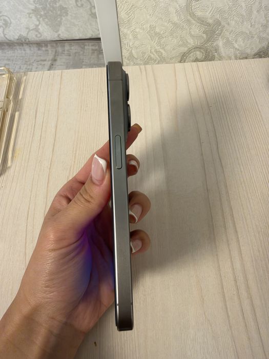 Продам iPhone 15 pro _ 15 про