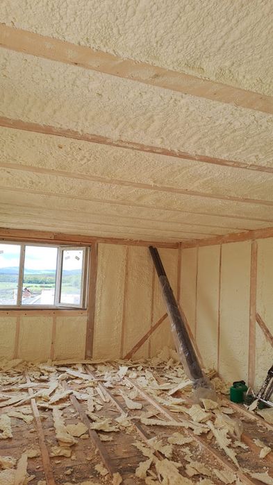 Izolati spuma poliuretanica