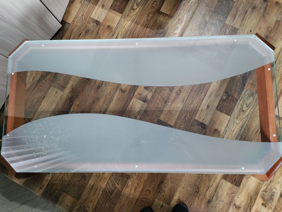 Холна маса на Bora-запазена