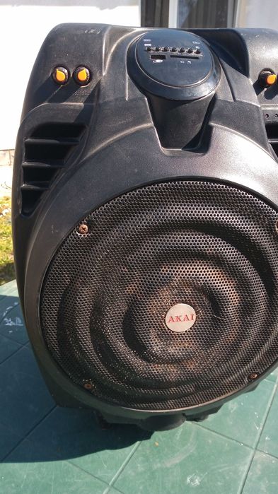 Мобилна тонколона АКАЙ