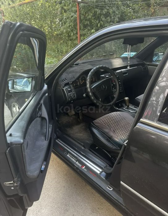 Продаю авто mers w210
