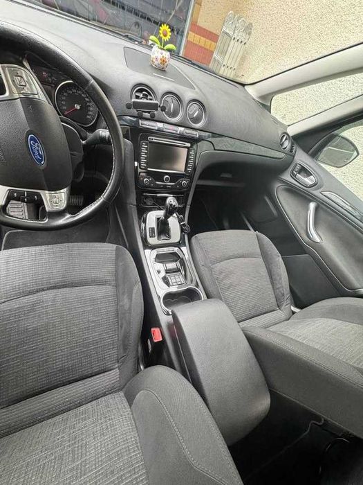 FORD Galaxy 2010 — imagine 3