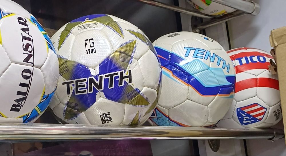 Футбольный мяч BALLONSTAR TENTH Мolten