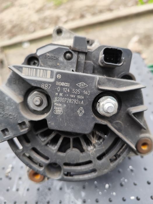 Генератор -Алтернатор-Nissan Qashqai j10 -1.5dci-105кс-2009