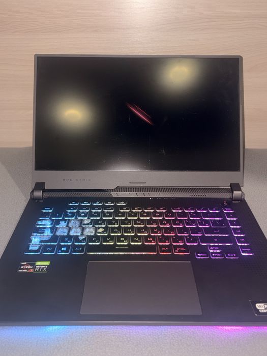 Продам ноутбук asus rog striks G15