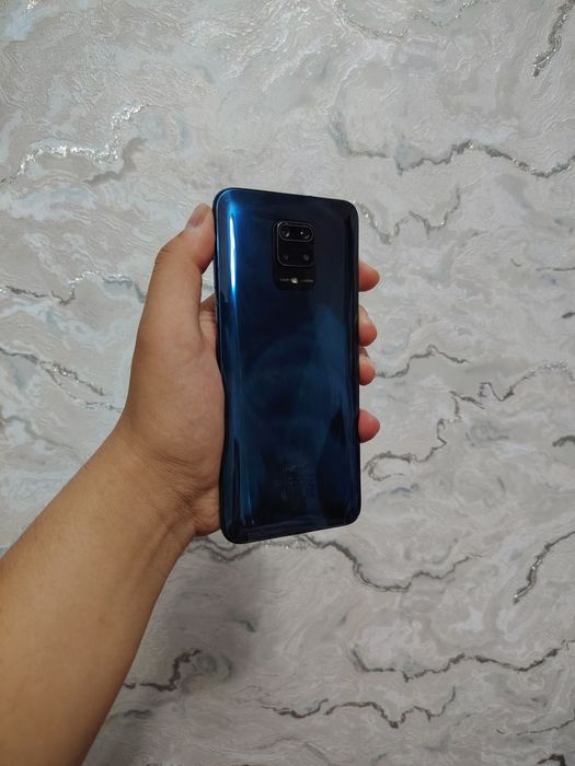 Redmi note 9 PRo sotiladi holati ideal aybi yoq