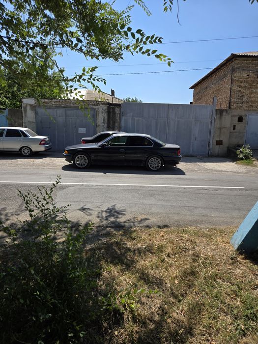Продас Bmw e38 728i