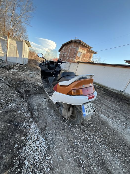 Продавам yamaha majesty 250