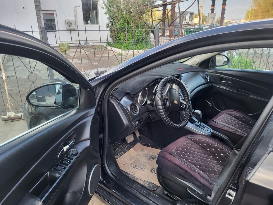 Шевроле круз 2011г