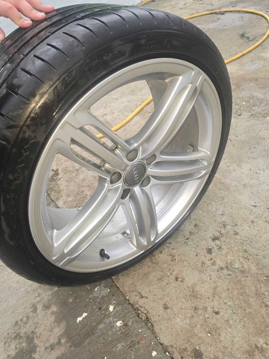 Vand 4 roti cu cauciucuri de vara audi a5