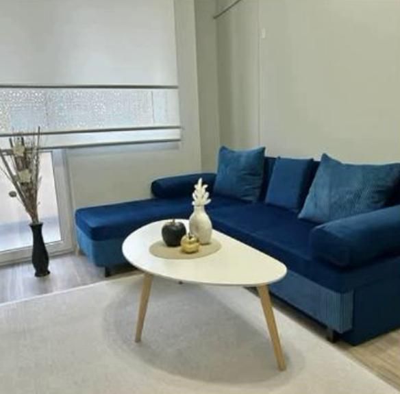 Дава се под наем Тристаен апартамент в Пловдив, Център - 65 кв.м за 388.62 € - Снимка #3