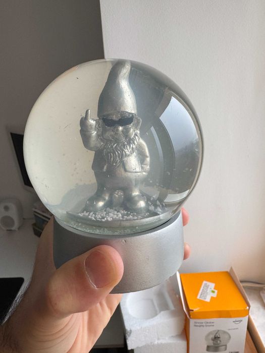 Glob de zăpadă - Idee Cadou (Snow Globe Gnome Silver)